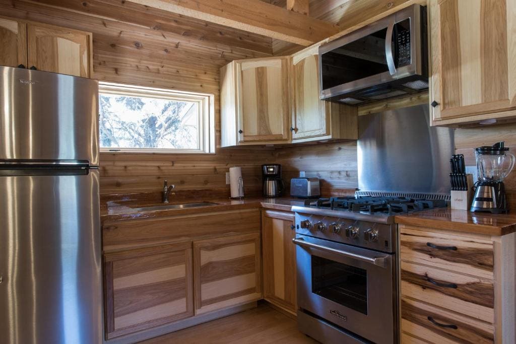 Cottage room - Image 3