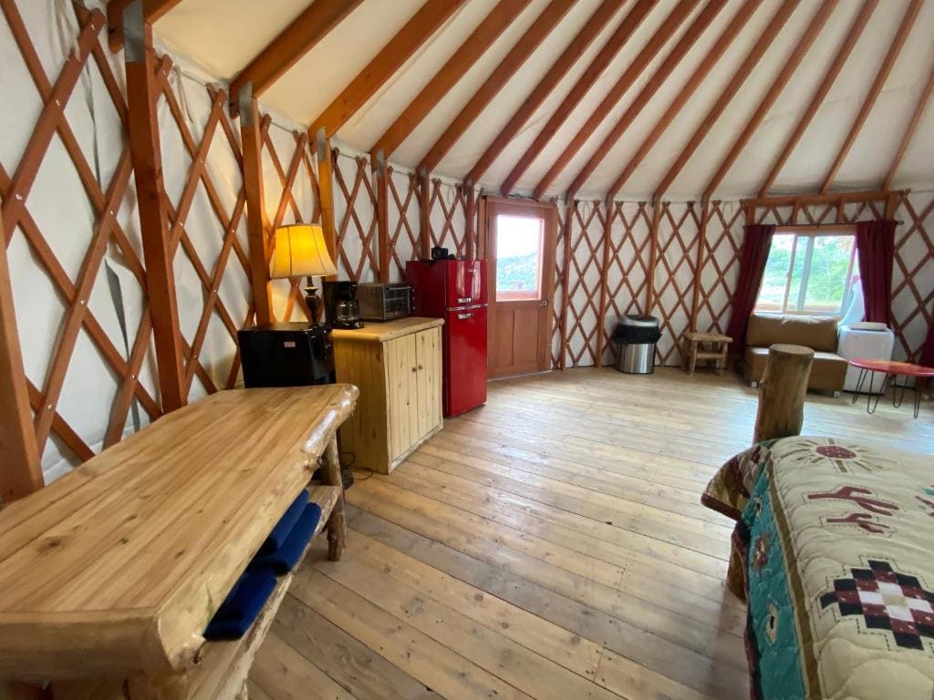 Tent room - Image 3