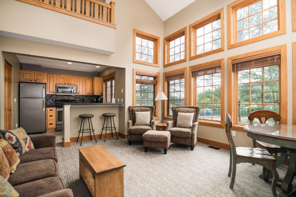 Disciple's Ridge Two Bedroom with Loft Slopeside Condominium room - Image 2