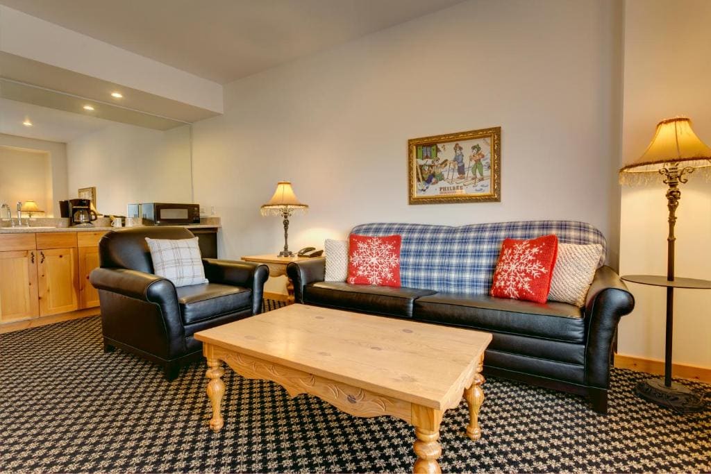 Mountain Grand Lodge One Bedroom Two Queen Suite room - Image 1