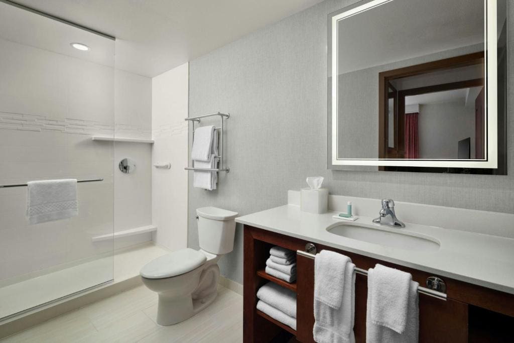 Two-Bedroom Suite room - Image 3