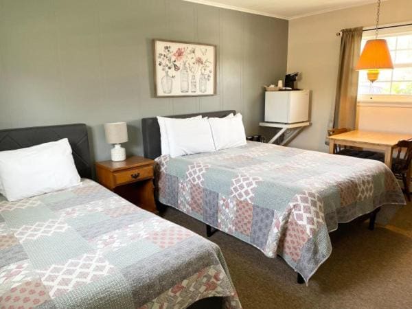 Comfort Triple Room room - Image 1