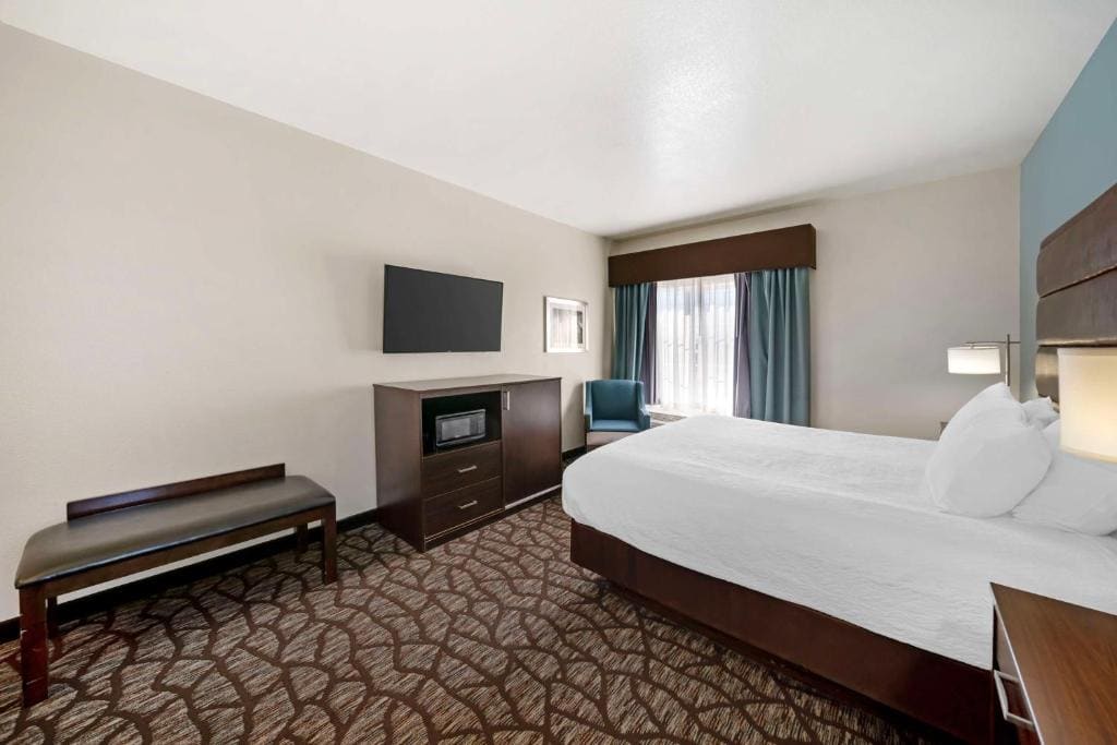 King Room - Non-Smoking room - Image 1