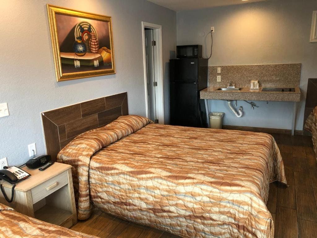 Budget Double Room room - Image 1