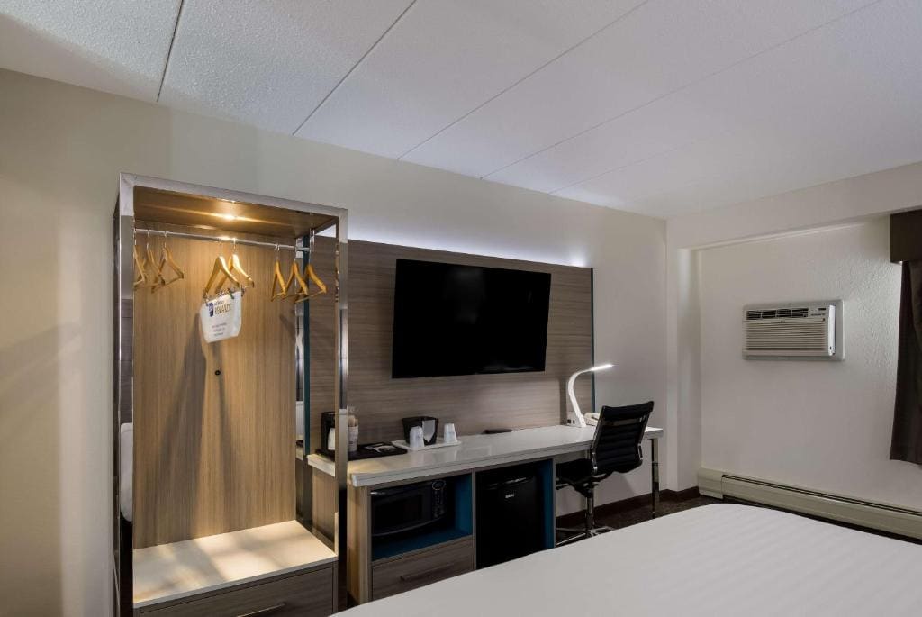 King Room - Non-Smoking room - Image 3