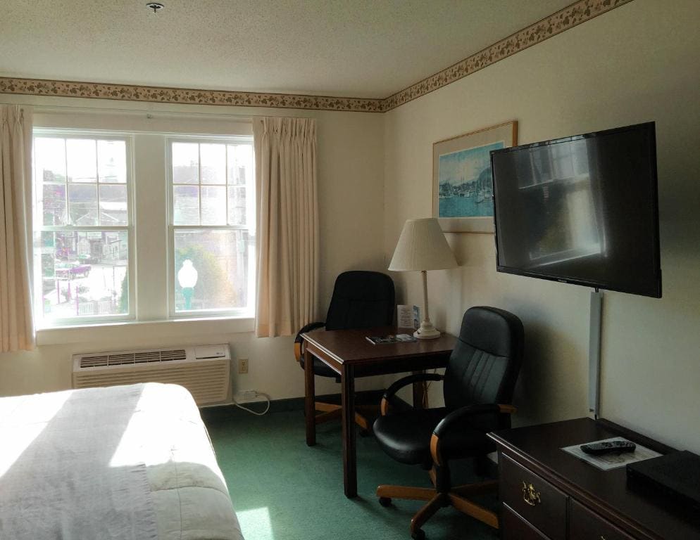 King Room - Second Floor room - Image 1