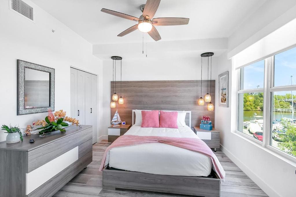 Three-Bedroom Suite room - Image 1