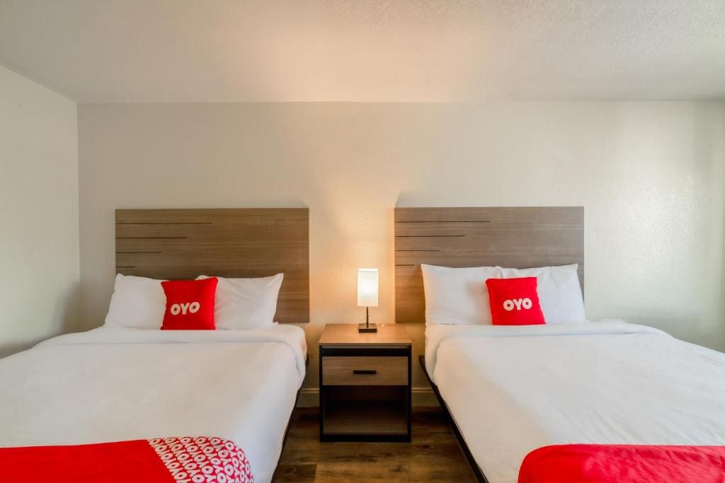 2 Queen Beds Non-Smoking room - Image 3
