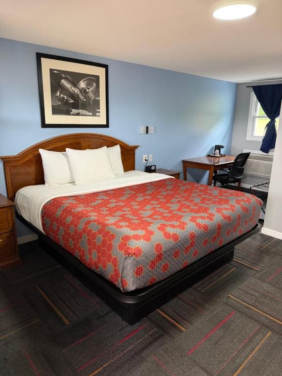 Deluxe King Room room - Image 1