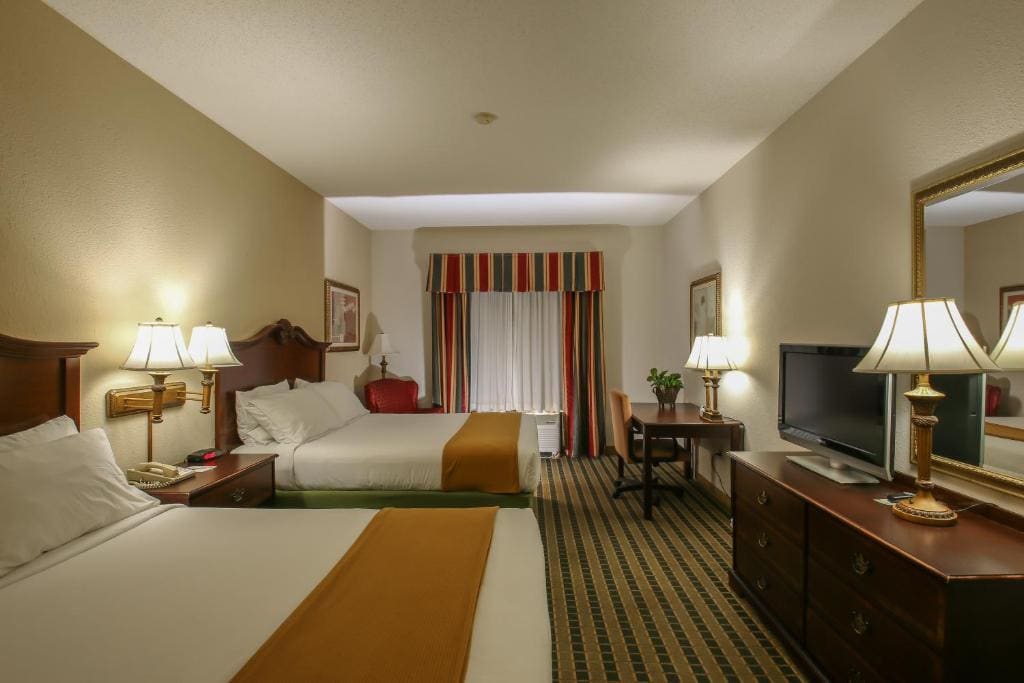 Quadruple Room room - Image 3