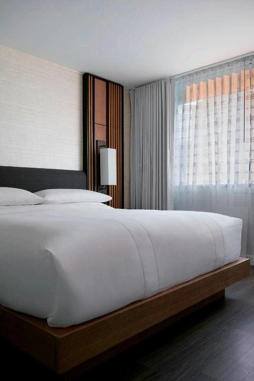 Executive King Room with City View room - Image 1