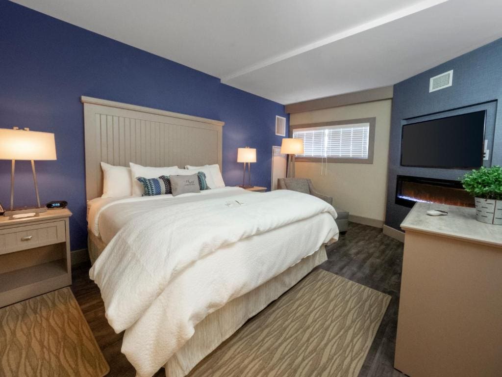Deluxe Room room - Image 2