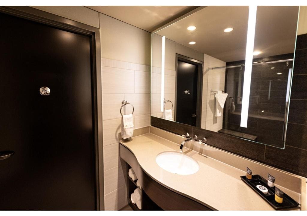 Standard King Room room - Image 2
