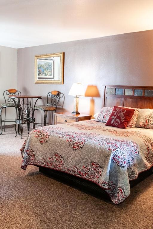 Queen Room room - Image 1