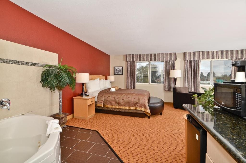 King Suite room - Image 1