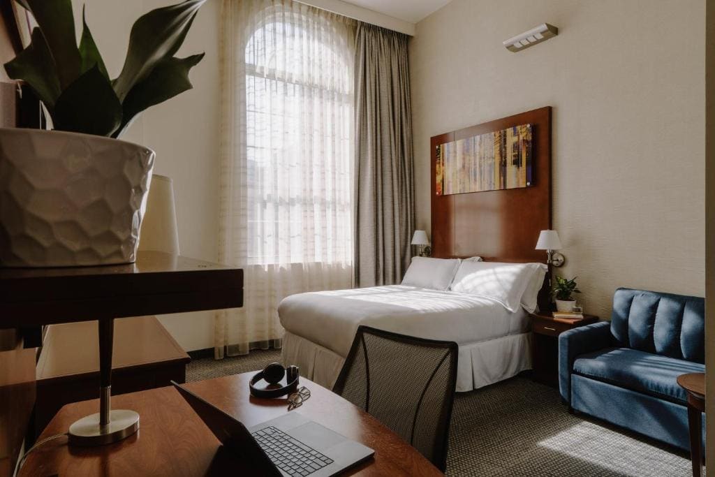 Standard Queen Room room - Image 2