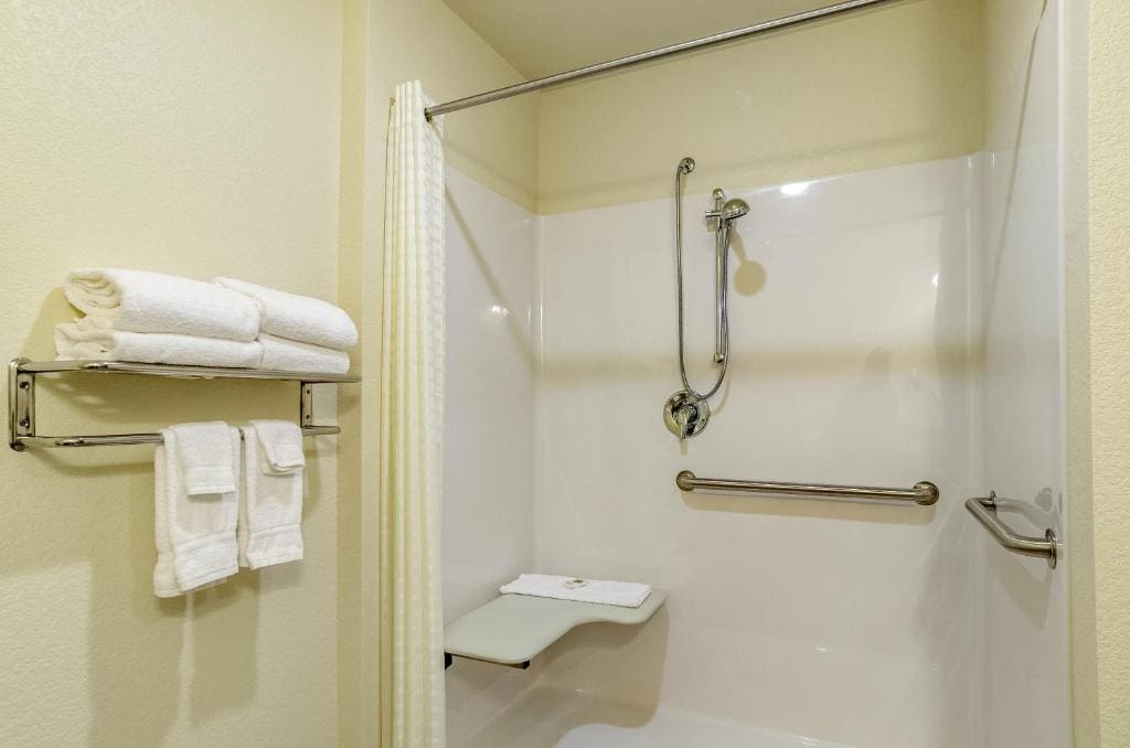 Single Room - Disability Access room - Image 1