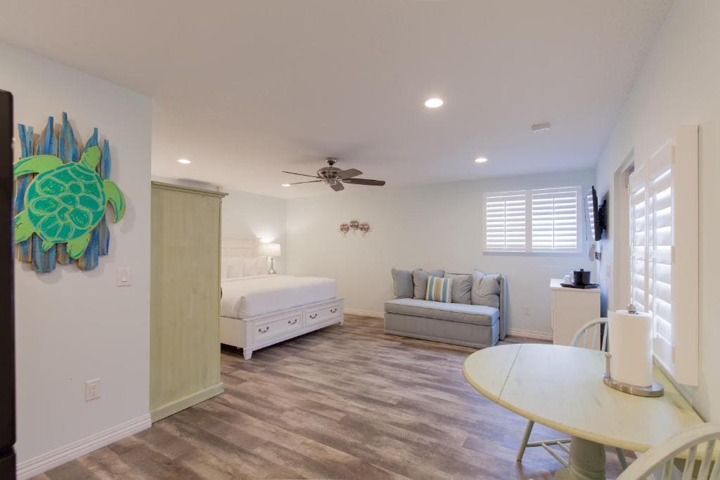 King Room with Pool View room - Image 2