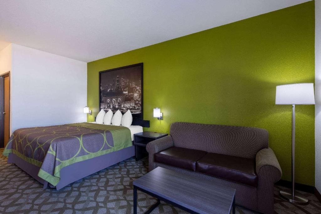 King Room - Non-Smoking room - Image 3