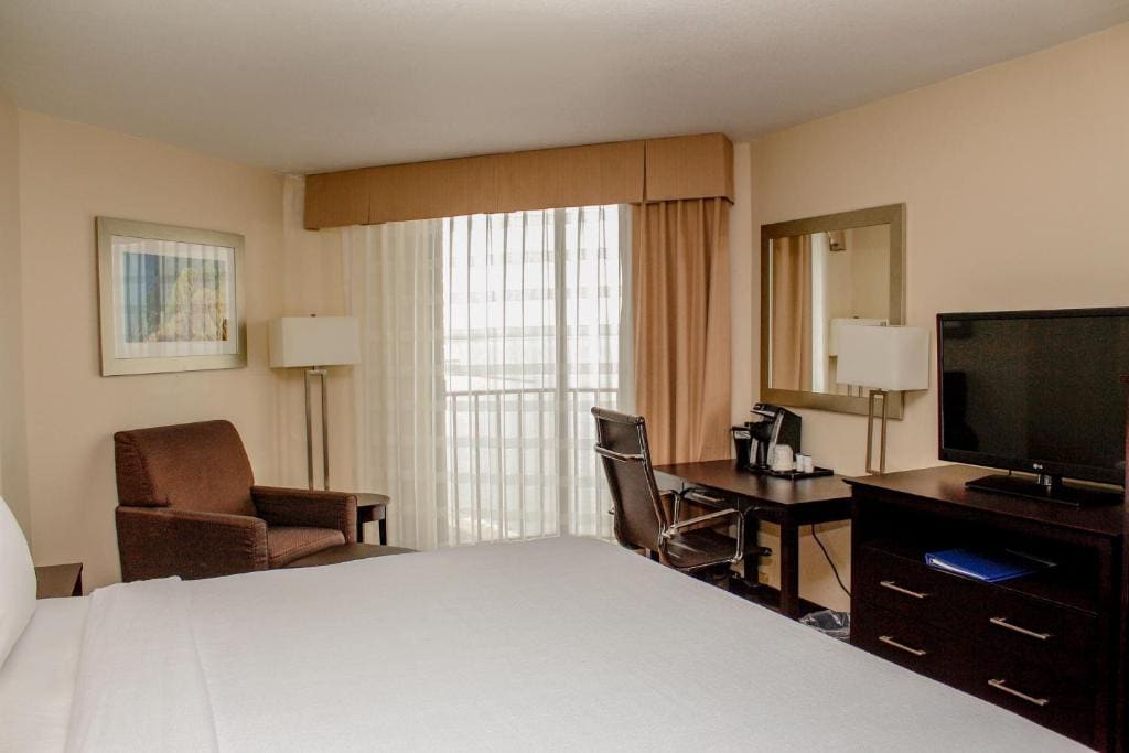 King Room with Ocean View room - Image 1