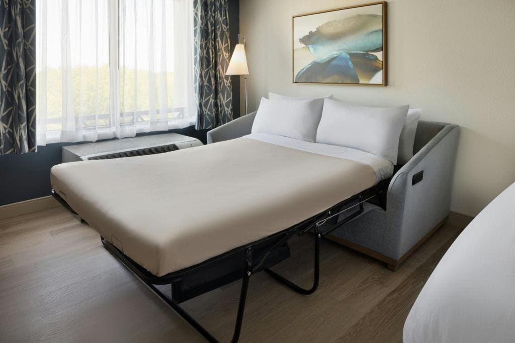King Room with Sofa Bed room - Image 2