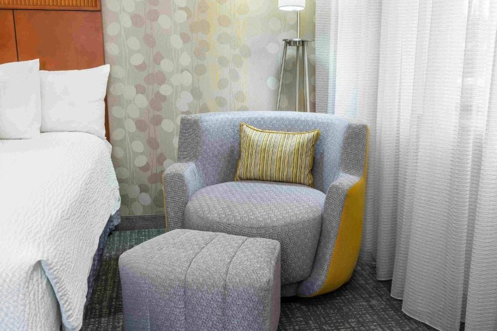 Double Room with Two Double Beds room - Image 2