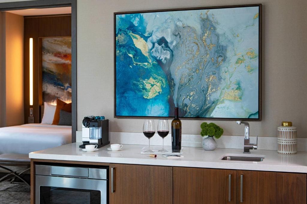 One-Bedroom King Suite with Sofa Bed room - Image 3
