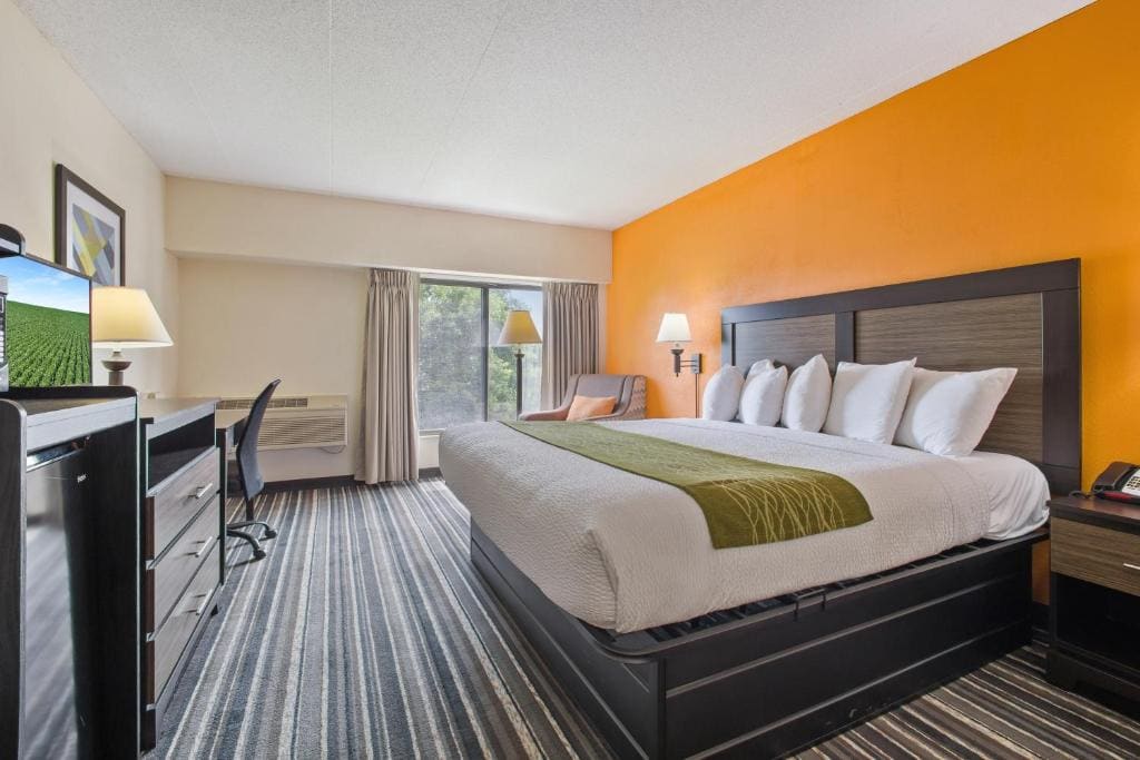 Standard King Room room - Image 3