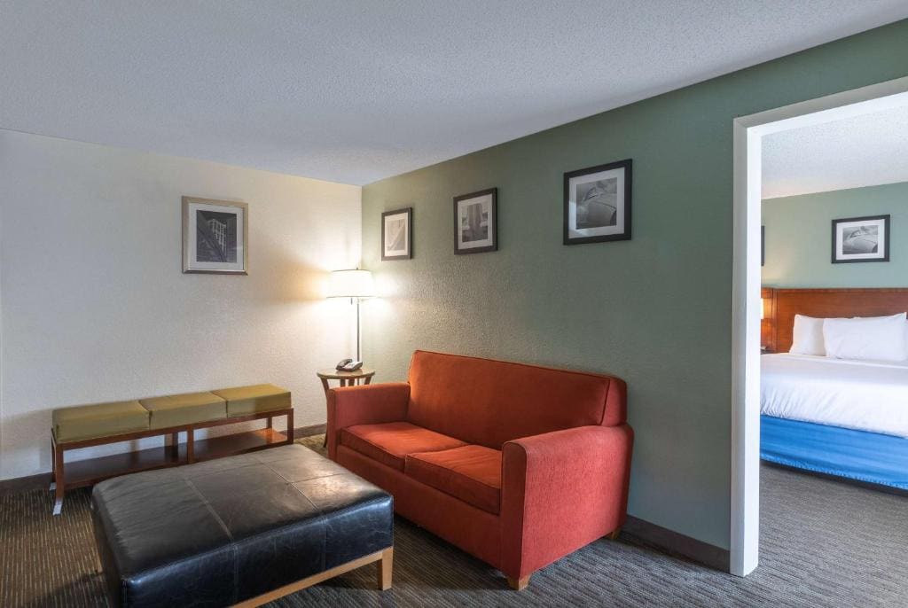 King Room - Non-Smoking room - Image 1