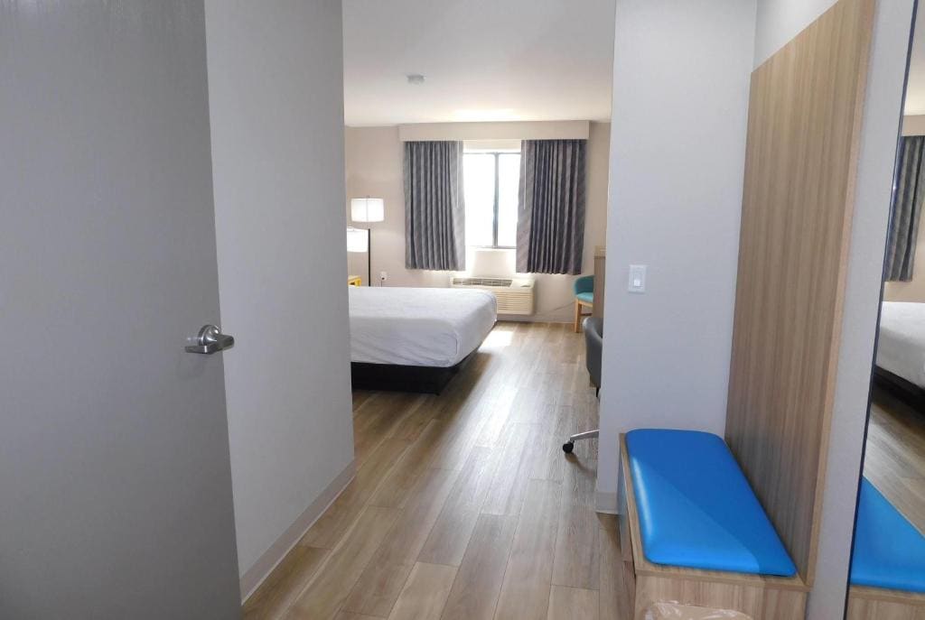 Double Room - Non-Smoking room - Image 1
