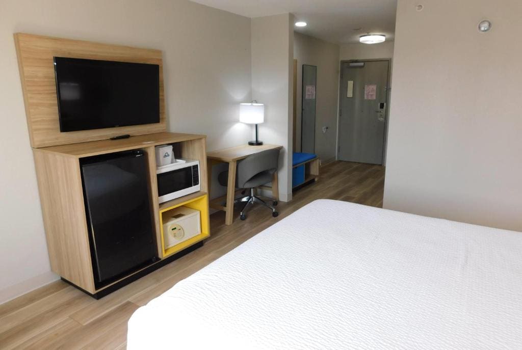 Double Room - Non-Smoking room - Image 2