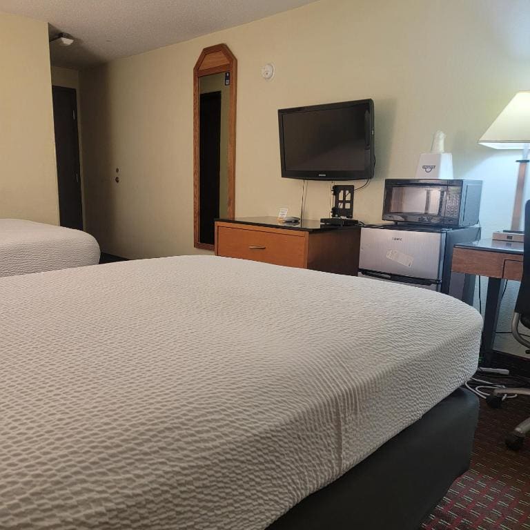 Double Room - Non-Smoking room - Image 3