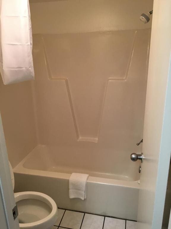 Double Room with Two Double Beds - Non-Smoking room - Image 3