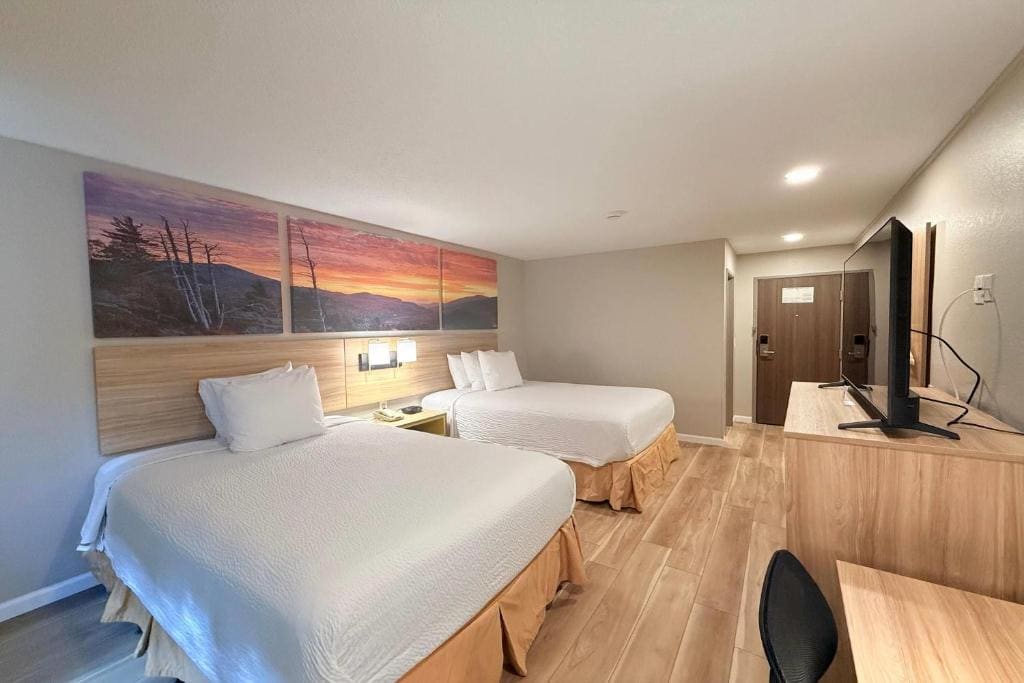 Double Room with Two Double Beds - Non-Smoking room - Image 1