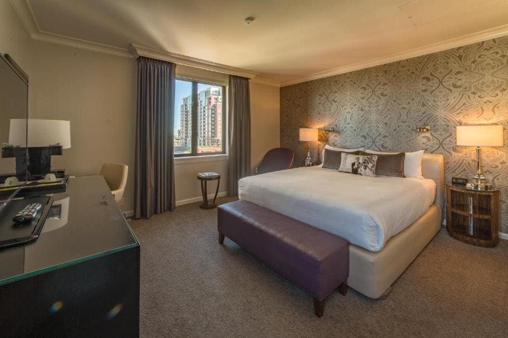 Standard King Room room - Image 1