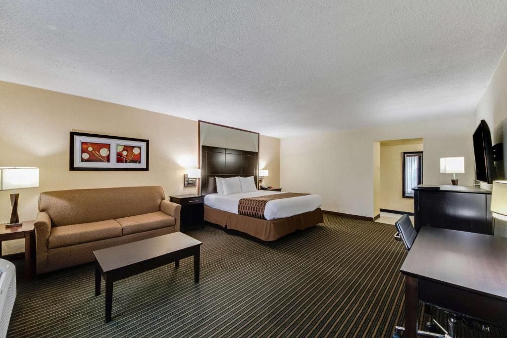 King Room - Non-Smoking room - Image 2