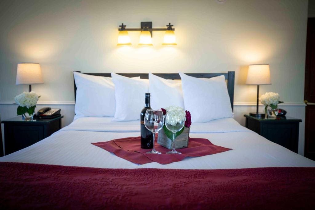 Deluxe Queen Room with City View - Disability Access room - Image 3