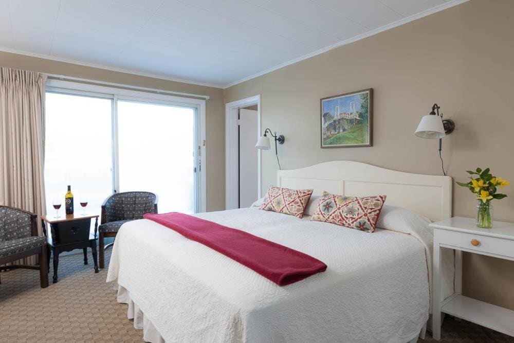 Deluxe Double Room with Extra Bed room - Image 1