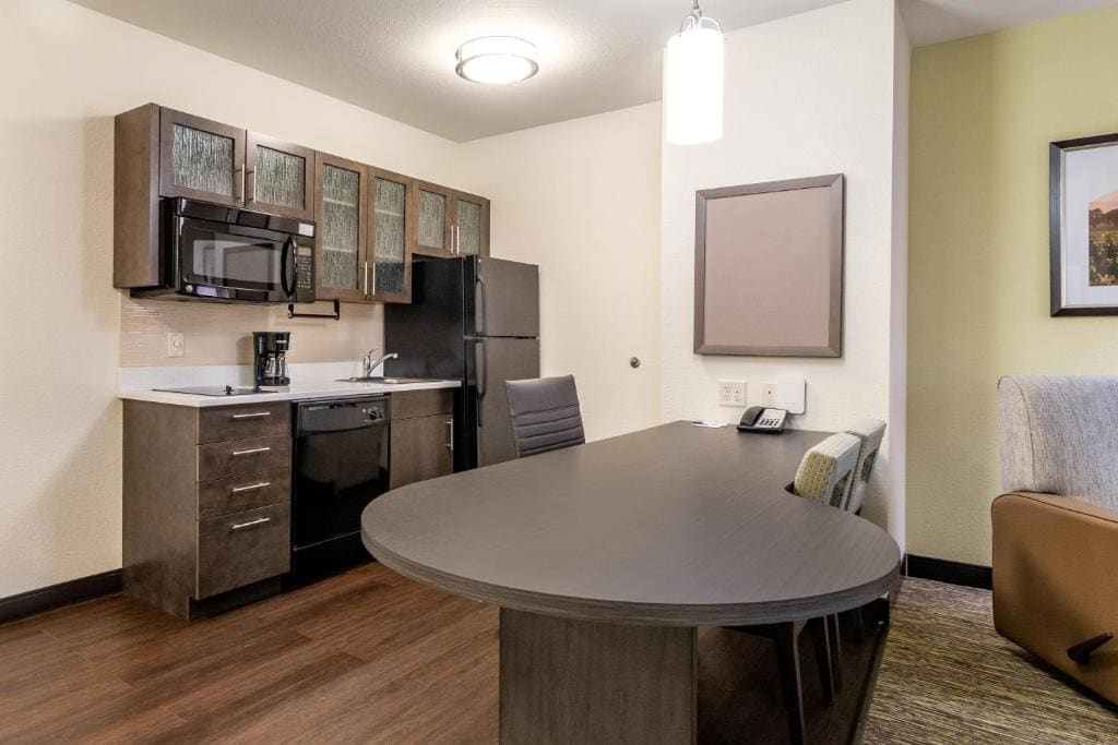 Studio Suite with Two Queen Beds room - Image 1