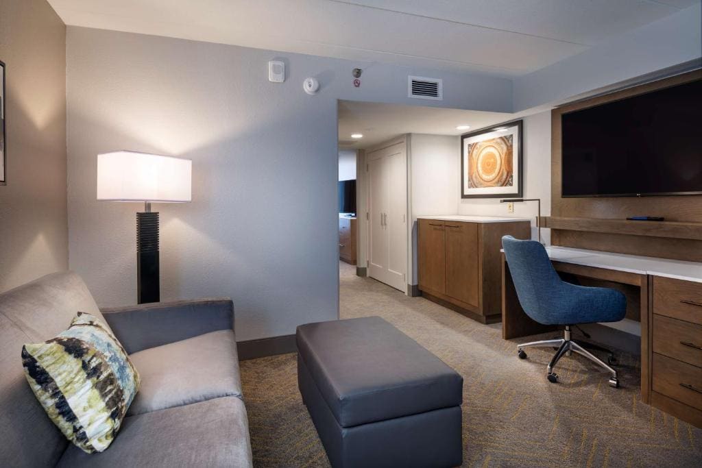King Studio Suite room - Image 3