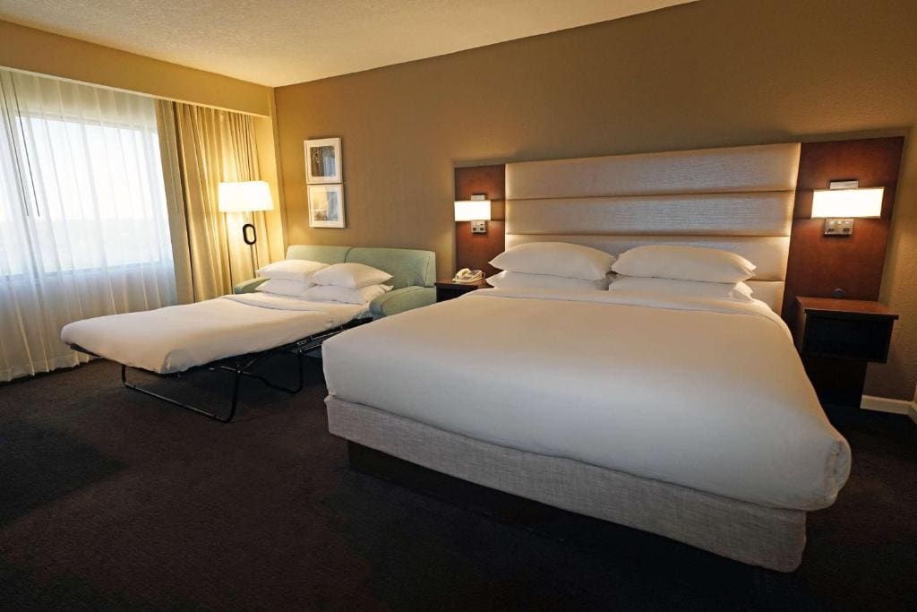 King Room with Sofa Bed room - Image 2