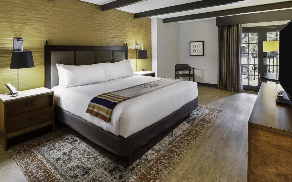 King Room - Courtyard facing room - Image 1