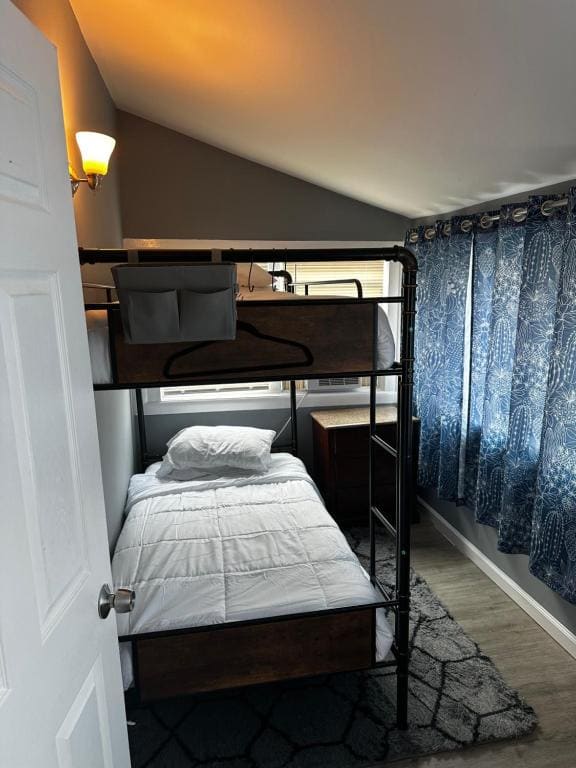 Three-Bedroom Apartment room - Image 3