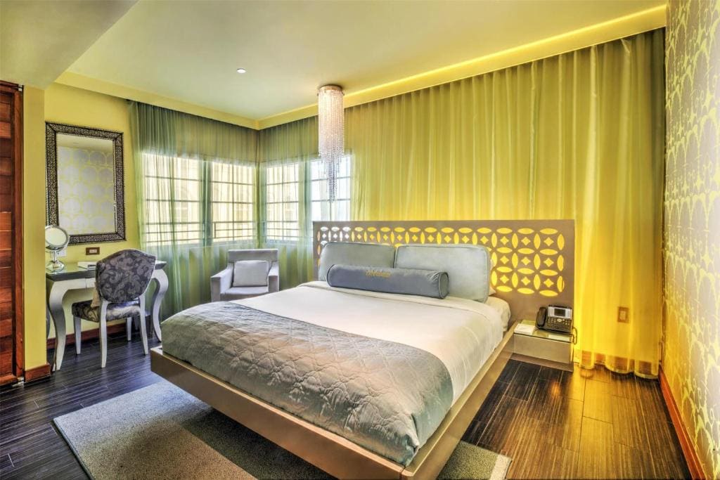 Sun Suite room - Image 1