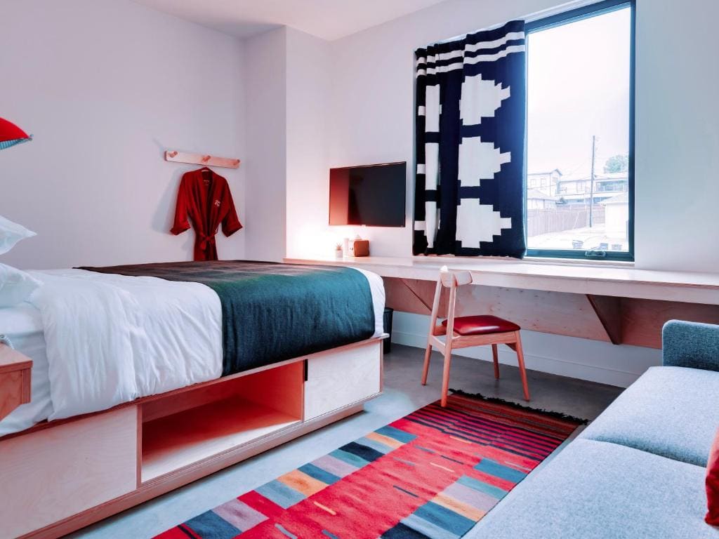 Deluxe King room - Image 1