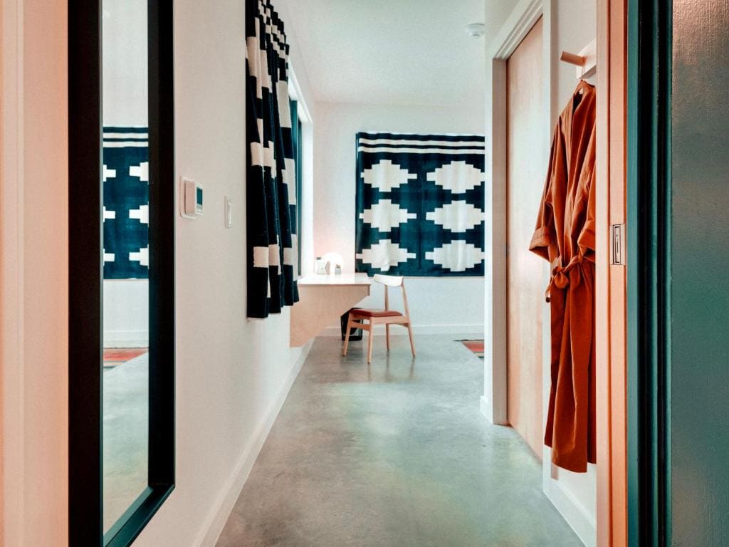 The Dryce Suite room - Image 2