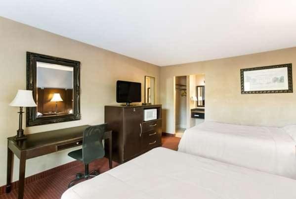Standard Double Room room - Image 2