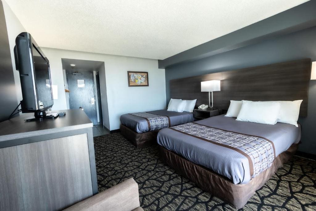 Double Room with Two Double Beds - Non-Smoking room - Image 1