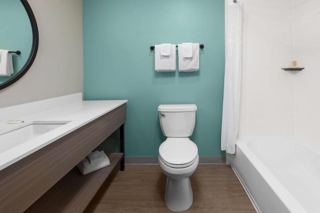 Suite with Two Queen Beds - Non-Smoking room - Image 1