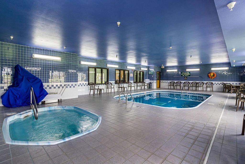 King Room - Non-Smoking room - Image 3